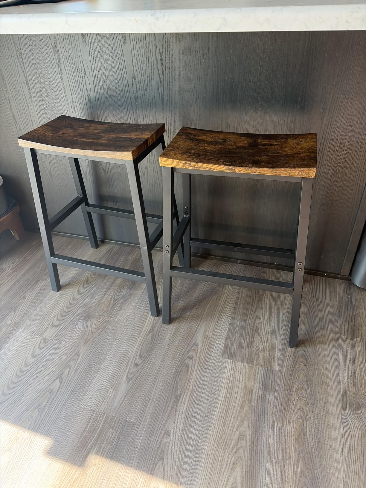 HOOBRO Bar Stools, Set of 2 Bar Chairs, 23.6 Inch Saddle Stools, Kitchen Counter Seat with Footrests, Industrial Barstools (Rustic Brown and Black) customer photo 1