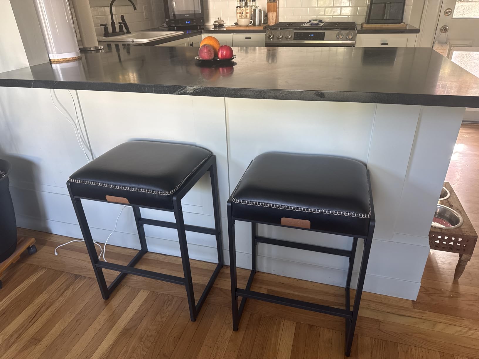 VASAGLE EKHO Collection - Bar Stools Set of 2, Counter Height Bar Stools, Synthetic Leather with Stitching, Mid-Century Modern, 26-Inch Tall (Caramel Brown) customer photo 1