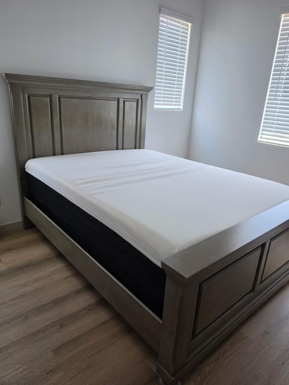 Queen Memory Foam Mattress, 12 Inch Extra Firm Cooling Gel Compressed Mattress, Enhanced Spinal Support & Pressure Relief, Motion Isolation, Fiberglass-Free, CertiPUR-US Certified, 365-Night Trial customer photo 1